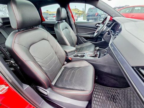 Used 2019 Volkswagen Jetta GLI Autobahn image 31