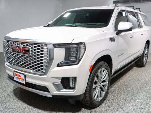 Used 2024 GMC Yukon XL Denali w/ Max Trailering Package AWD/4WD image 38