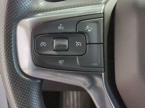 Used 2025 Chevrolet Blazer LT image 34