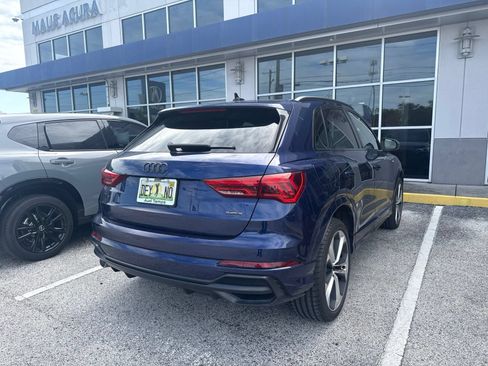Used 2022 Audi Q3 2.0T Premium Plus AWD/4WD image 3