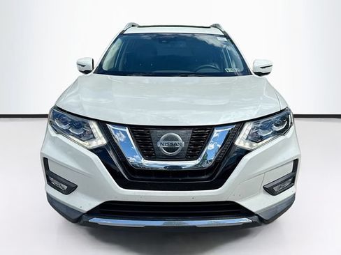 Used 2017 Nissan Rogue SL w/ SL Premium Package AWD/4WD image 2