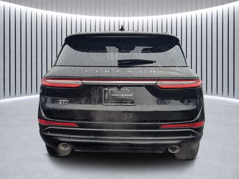 New 2026 Lincoln Corsair Premiere image 4