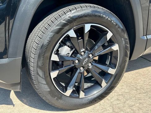 Used 2025 Chevrolet Equinox RS FWD image 35