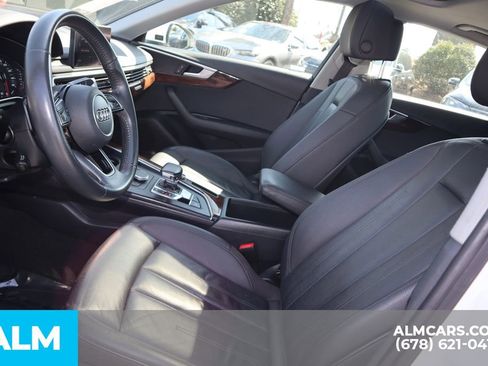 Used 2019 Audi A4 2.0T Premium w/ Convenience Package image 10