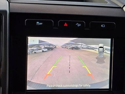 Used 2021 Ford F250 Lariat w/ Lariat Value Package AWD/4WD image 12