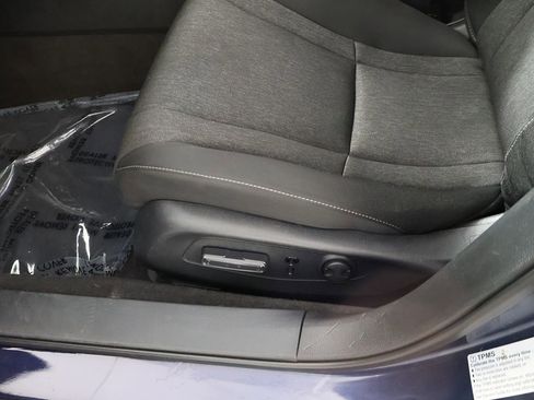 Used 2025 Honda Accord SE image 31