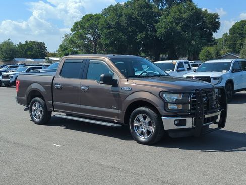 Used 2015 Ford F150 XLT w/ Equipment Group 302A Luxury RWD image 8