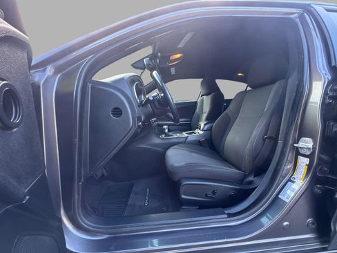 Used 2015 Dodge Charger R/T RWD image 16