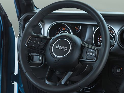 Used 2023 Jeep Wrangler Sport S AWD/4WD image 21