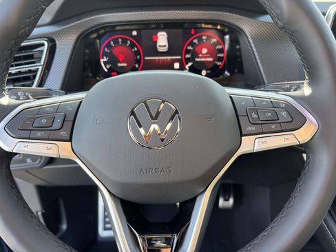New 2026 Volkswagen Atlas Cross Sport SEL R-Line AWD/4WD image 16