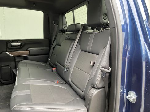 Used 2022 Chevrolet Silverado 2500 High Country AWD/4WD image 37