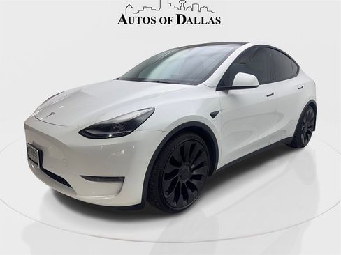 Used 2022 Tesla Model Y Performance image 2