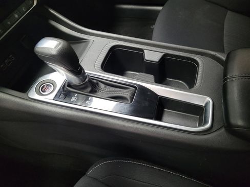 Used 2021 Nissan Sentra SV image 26