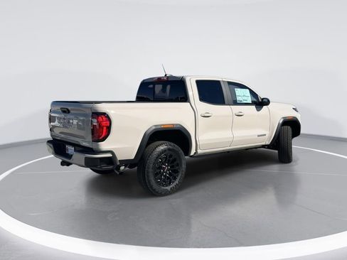 New 2026 GMC Canyon Elevation RWD image 3