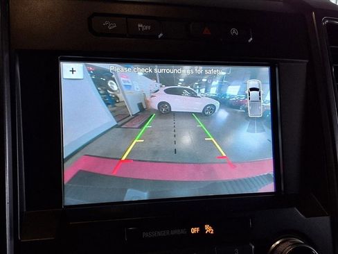 Used 2018 Ford F150 Lariat w/ Equipment Group 502A Luxury image 21