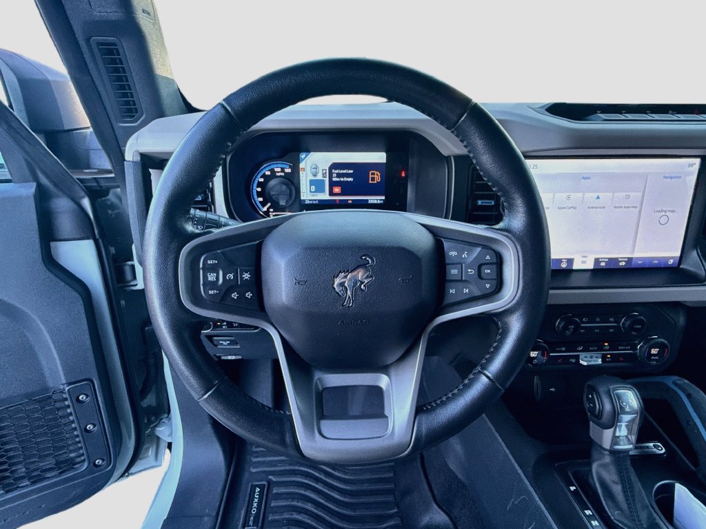 Used 2023 Ford Bronco Wildtrak AWD/4WD image 12