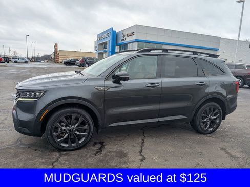 Used 2023 Kia Sorento SX Prestige image 4