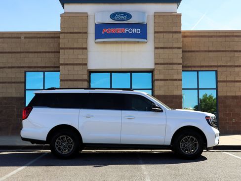 New 2026 Ford Expedition Max Active AWD/4WD image 5