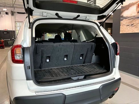 Used 2023 Subaru Ascent 8-Passenger AWD/4WD image 23