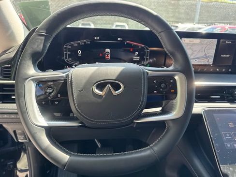 Used 2025 INFINITI QX80 Sensory AWD/4WD image 20