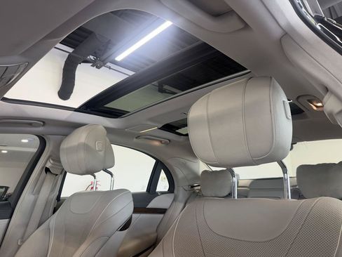 Used 2015 Mercedes-Benz S 550 4MATIC Sedan image 22