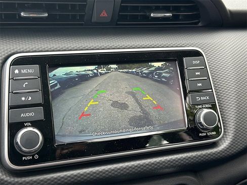 New 2025 Nissan Kicks Play S image 3