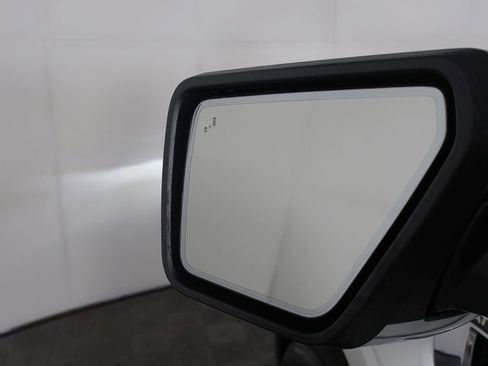 Used 2023 Ford F150 Lariat w/ Equipment Group 502A High image 36