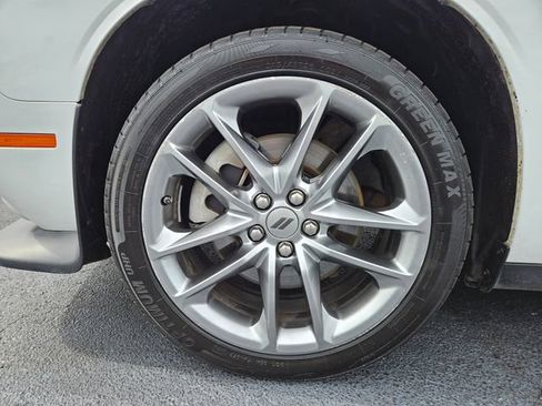 Used 2022 Dodge Challenger GT AWD/4WD image 24