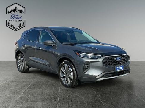 Certified 2025 Ford Escape Platinum AWD/4WD image 7