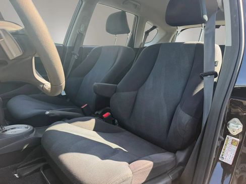 Used 2011 Honda Fit Sport image 10