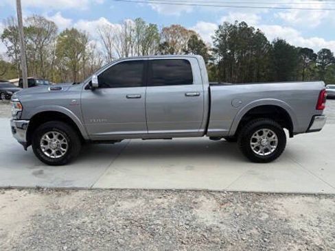 Used 2020 RAM 2500 Laramie AWD/4WD image 4