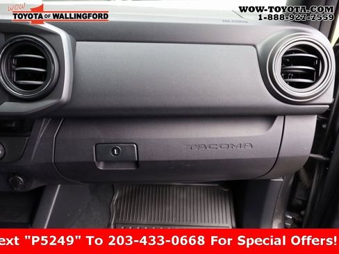 Certified 2017 Toyota Tacoma TRD Sport image 40