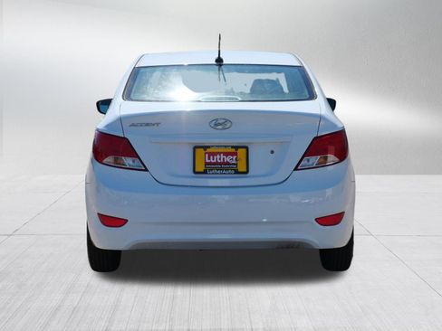 Used 2017 Hyundai Accent SE FWD image 6