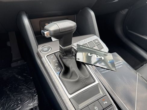 New 2026 Kia Sportage EX image 18