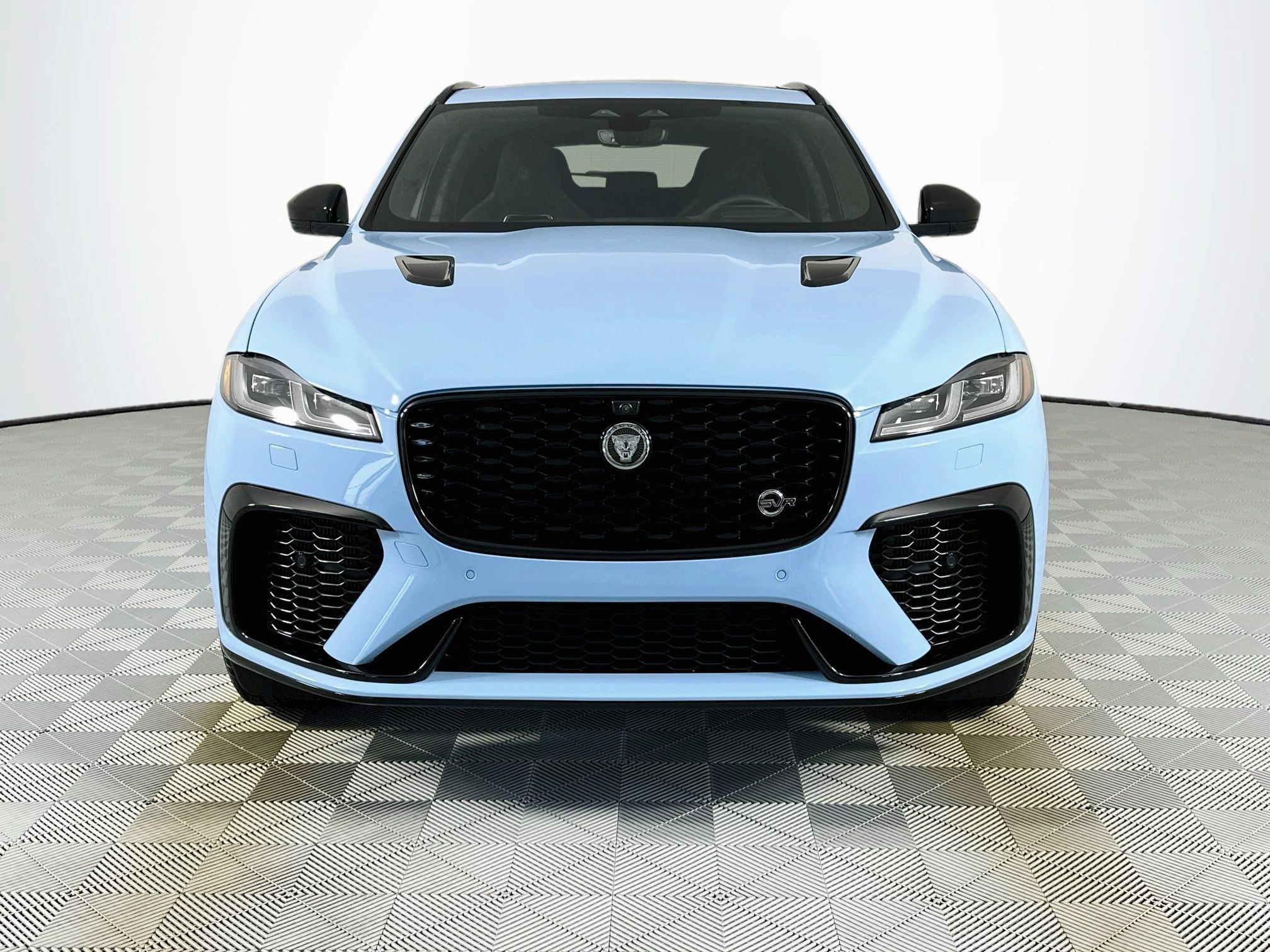 New 2026 Jaguar F-PACE SVR AWD/4WD image 2