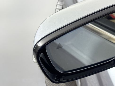 Used 2020 BMW 530i xDrive w/ Convenience Package image 21