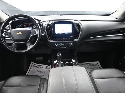 Used 2020 Chevrolet Traverse LT w/ LT Premium Package FWD image 32