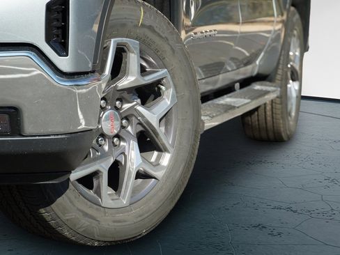 New 2026 GMC Sierra 1500 SLT image 27