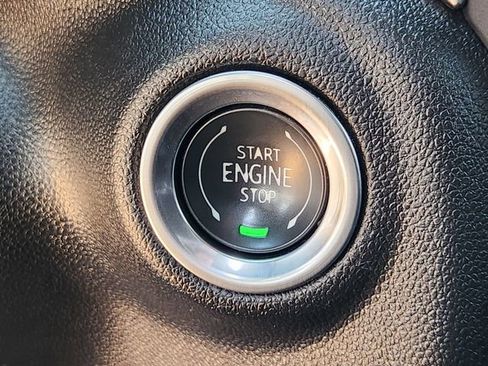 Used 2024 Chevrolet Silverado 1500 Custom w/ Turbomax Blackout Package RWD image 20