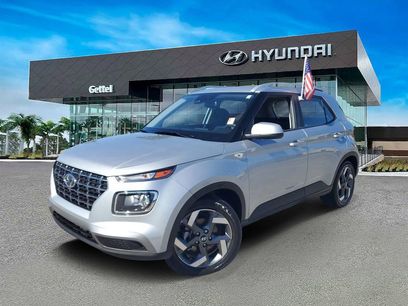 Certified 2023 Hyundai Venue SEL w/ Cargo Package
