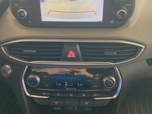 Used 2019 Hyundai Santa Fe SEL image 7