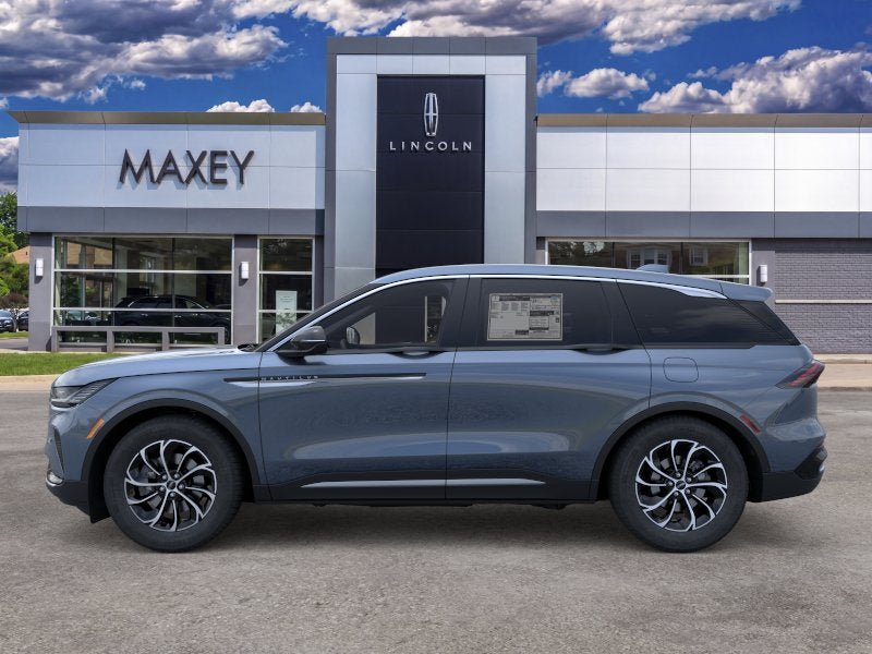 New 2026 Lincoln Nautilus Premier AWD/4WD image 3