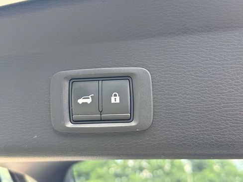 Used 2022 Mitsubishi Outlander SEL AWD/4WD image 12