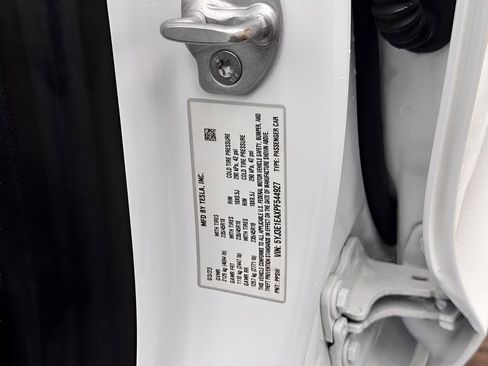 Used 2023 Tesla Model 3 Standard Range RWD image 26