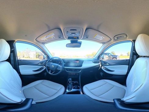 Used 2024 Buick Encore GX Avenir w/ Avenir Convenience Package image 35