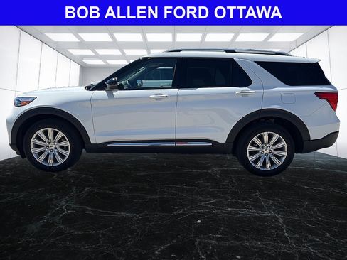 Used 2023 Ford Explorer Limited w/ Limited Technology Package AWD/4WD image 2
