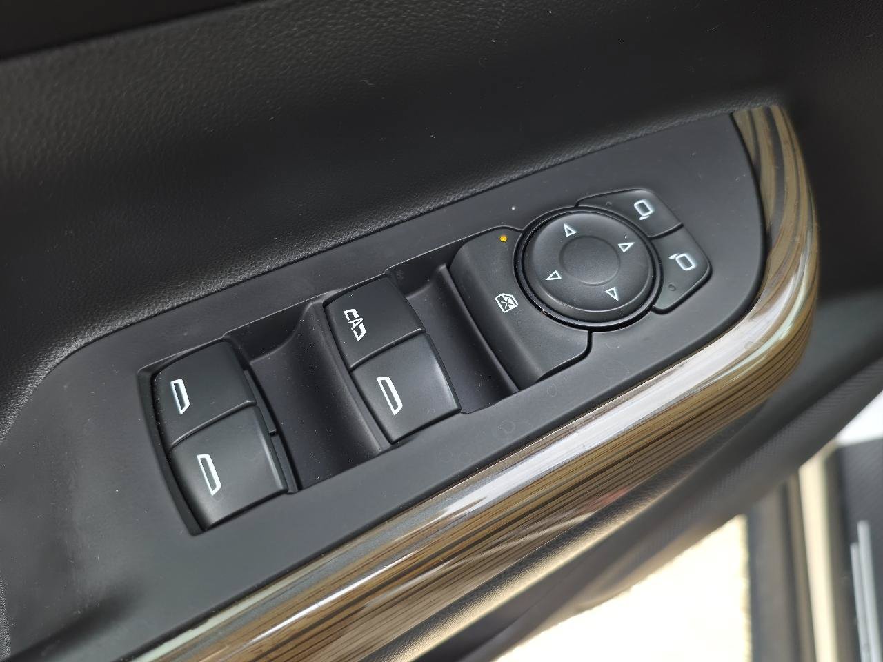 Used 2020 GMC Acadia SLE w/ Driver Convenience Package AWD/4WD image 27
