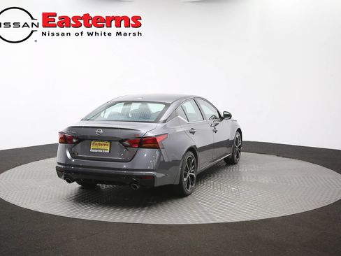 Used 2024 Nissan Altima 2.5 SR FWD image 33