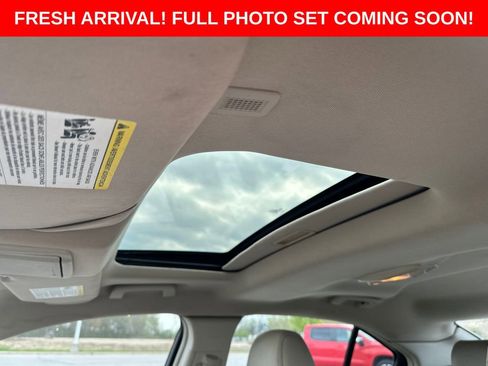 Used 2012 Ford Taurus SEL FWD image 14