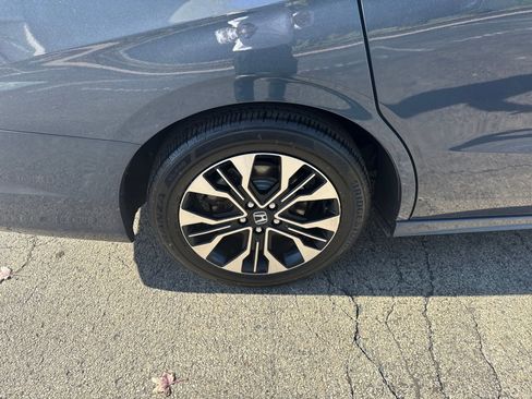 Used 2025 Honda Odyssey Elite image 32